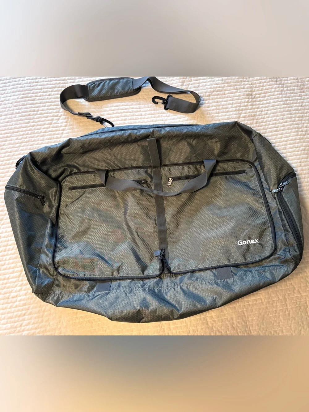 Gomez 250L Extra Large Foldable Travel Duffle Bag | Like New